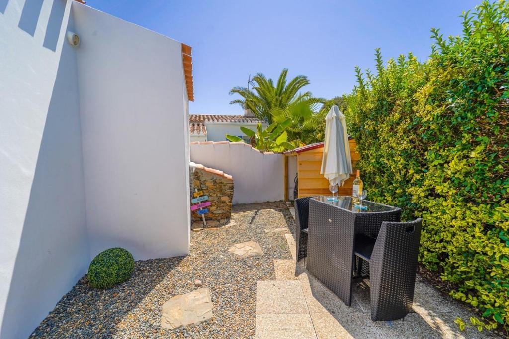 L'Ile D'Yeu, Vos Prochaines Vacances - Velos Inclus Port-Joinville Exteriör bild
